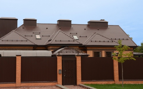 Металлочерепица камея GL 0,5 Velur20 RAL 6005 зеленый мох